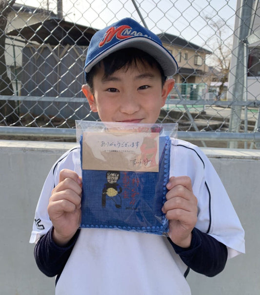 「全国大会行くぞ！」 少年野球で頑張る息子の絵を刺繍に。